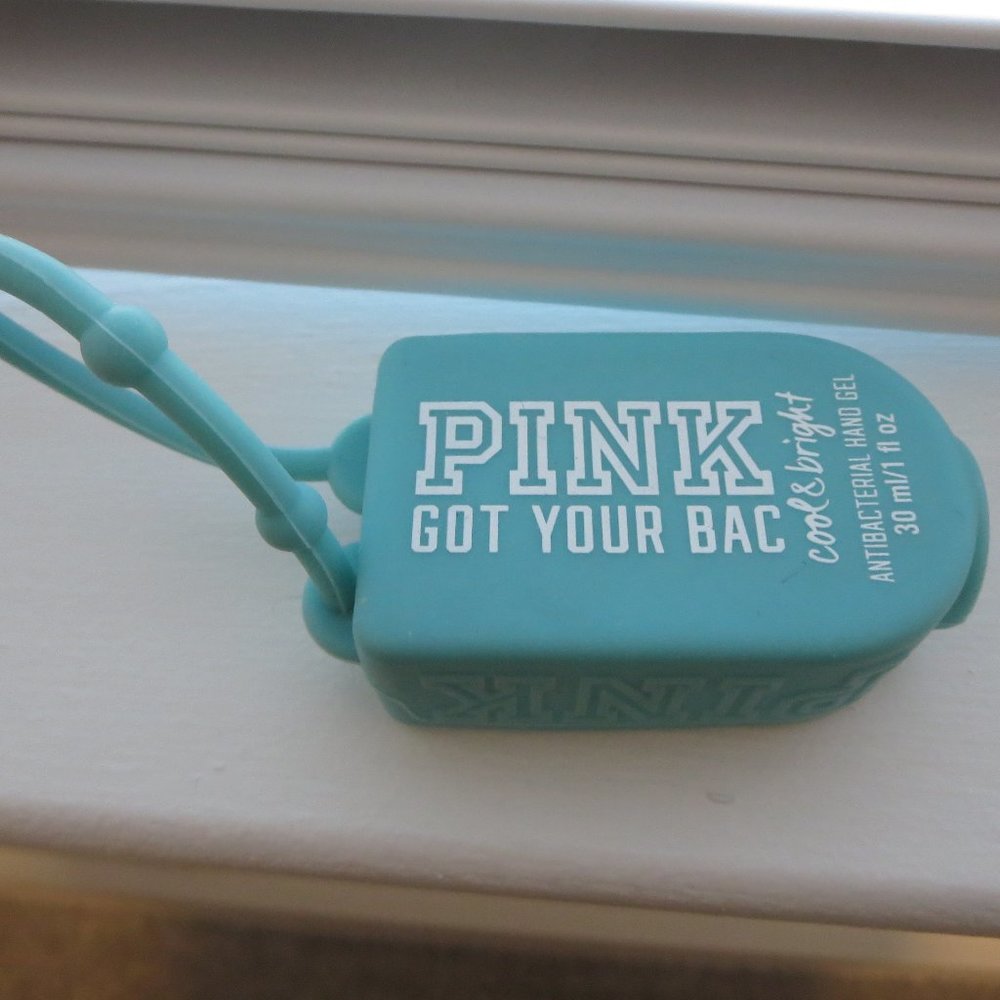 New Victoria's Secret PINK Silicone Hand Bag Sanitizer Holder Charm Sleeve Cover